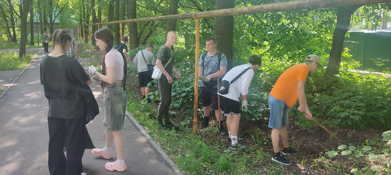 Лагерь труда и отдыха.